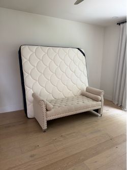 DreamCloud King Mattress – Excellent Condition