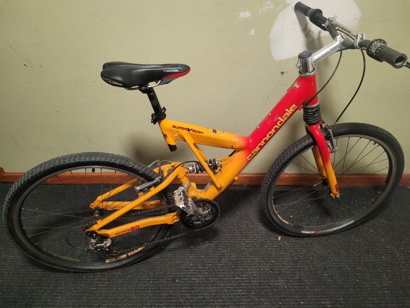 Cannondale Super V 500