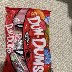 Lollipop Dum Dum Big Size $5 Medium Size $3 Snack Size $2