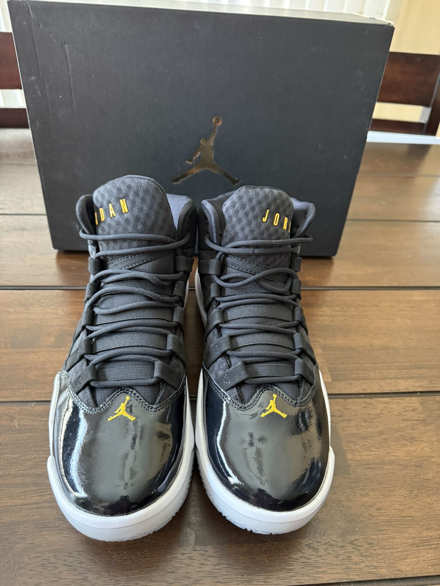 Jordan Max Aura