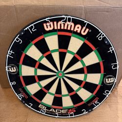 Premium Dart Board - barely used