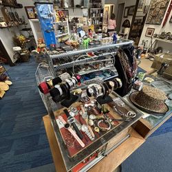 Big Estate Sale  Saturday 1/10 9-5pm