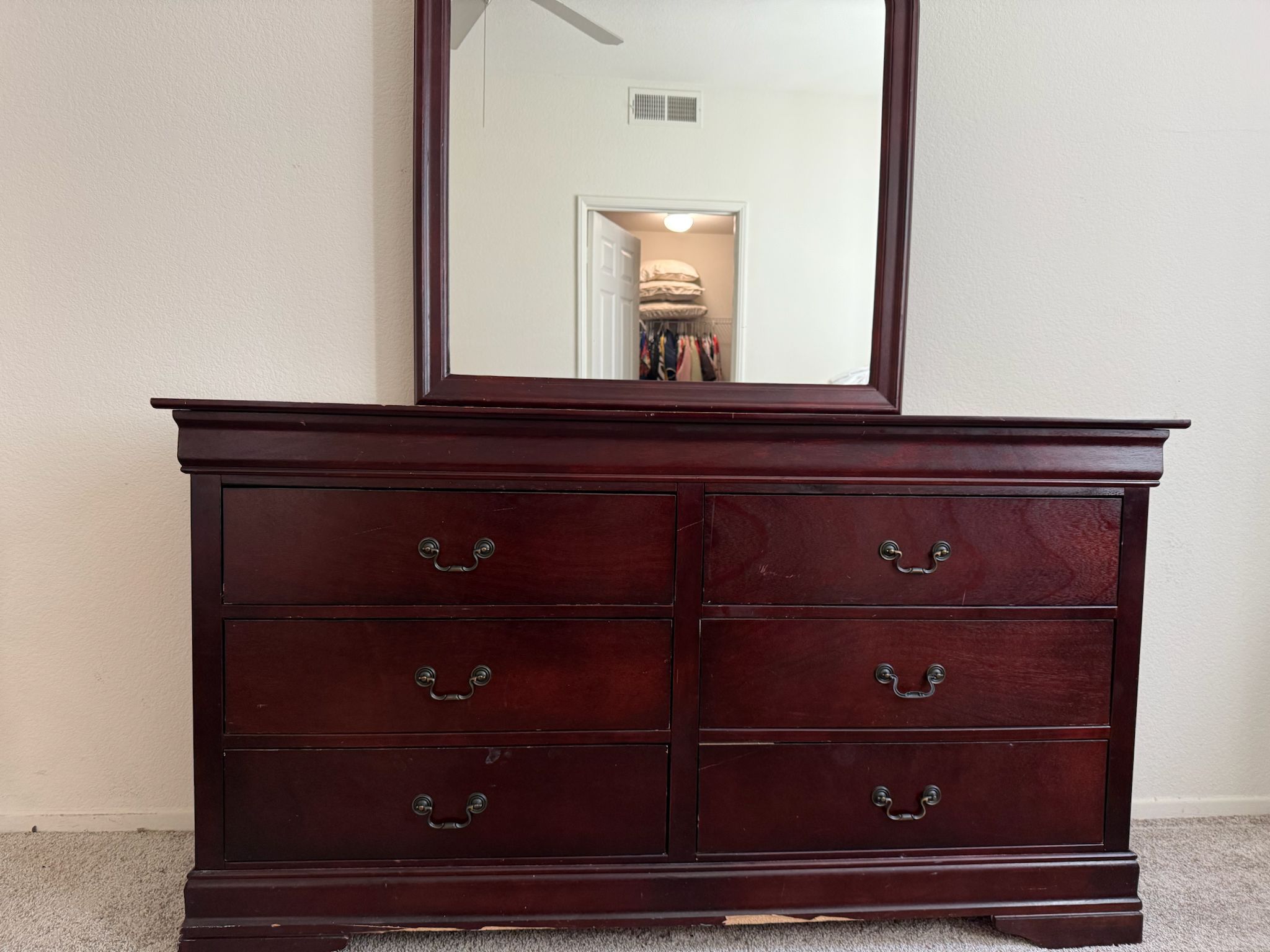 Dresser And Mirror Set