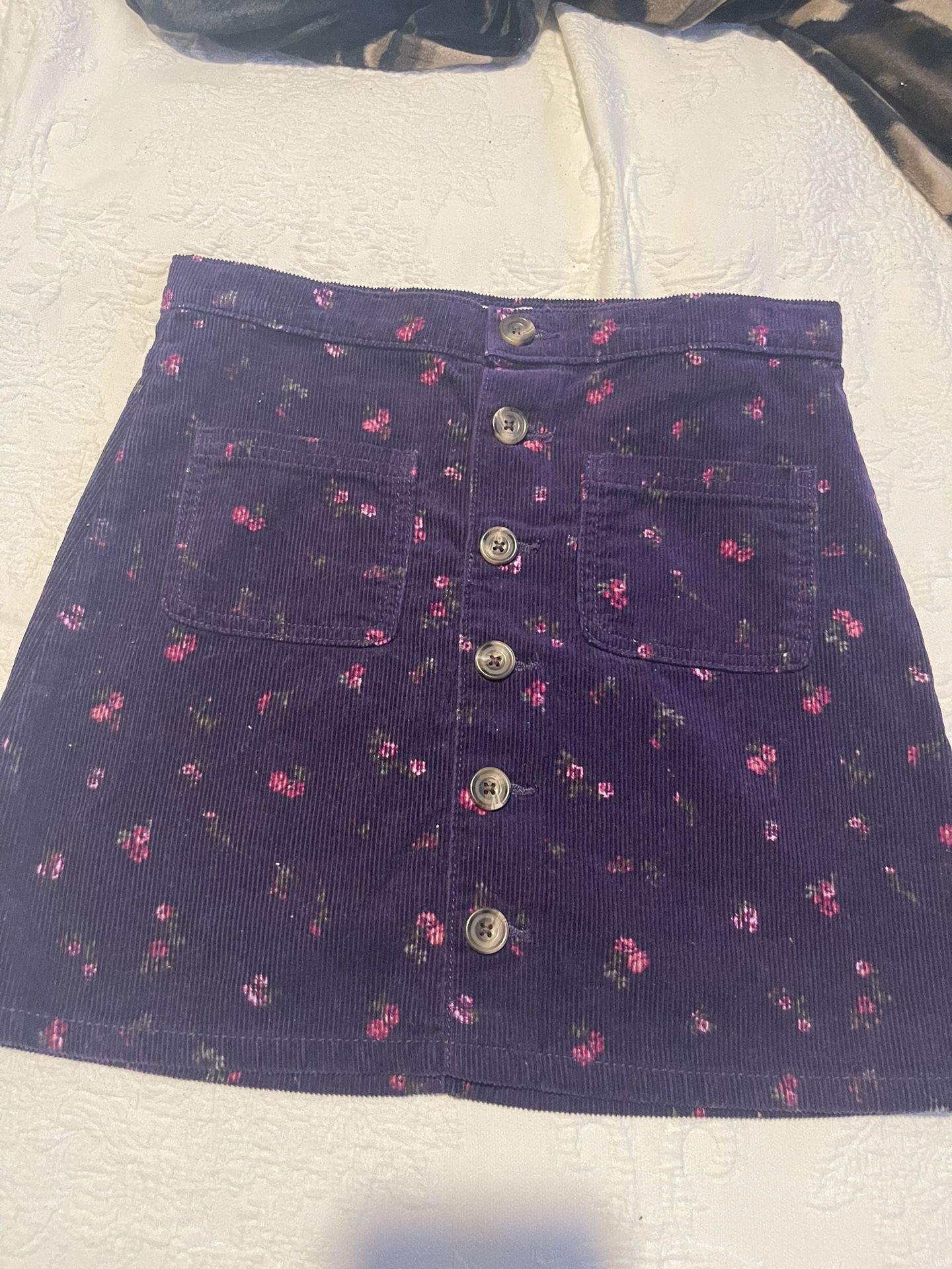 NWT The Children’s Place Size 10 Purple Flowered Corduroy Skirt