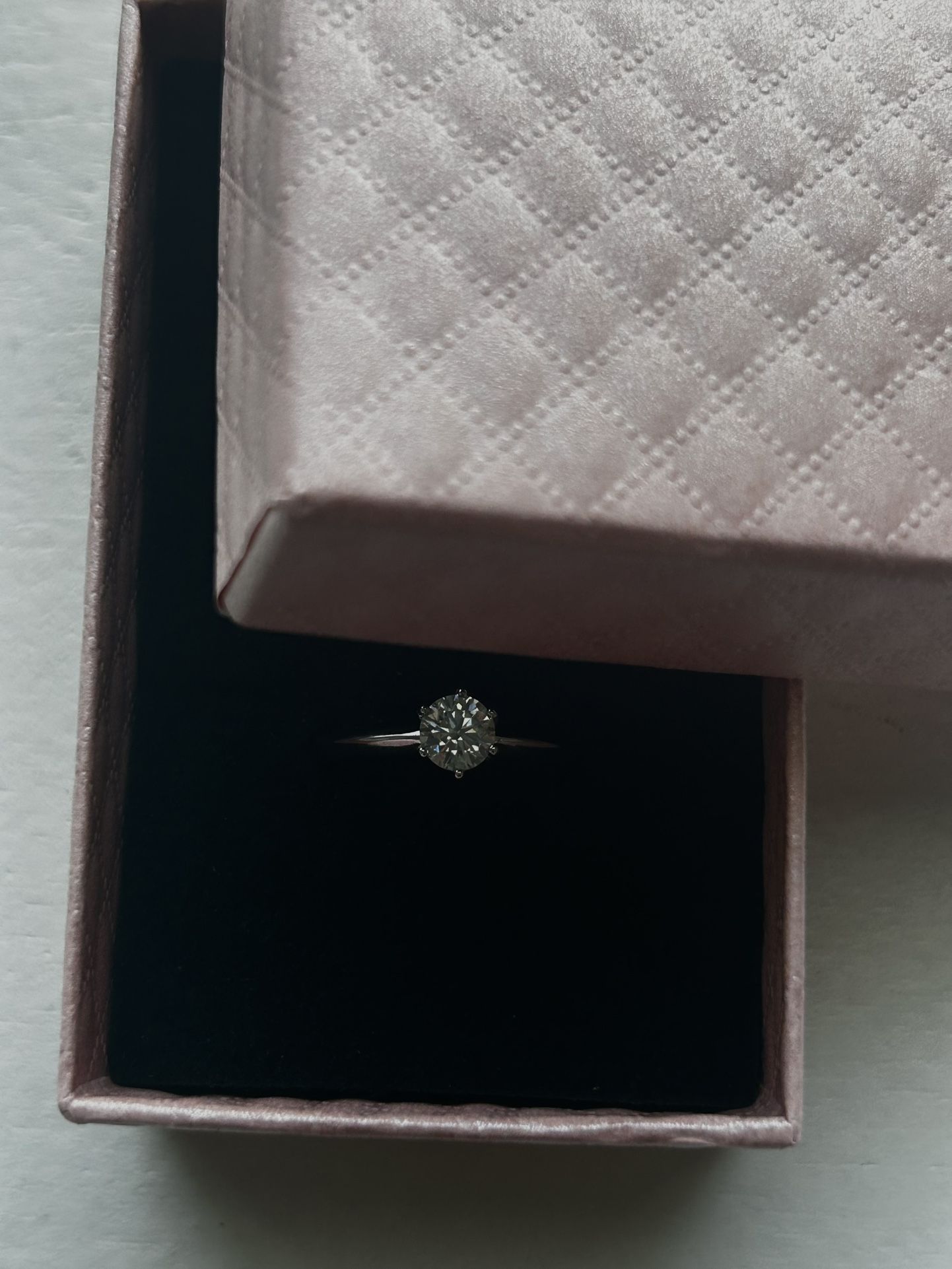 VVS Moissanite Engagement Ring