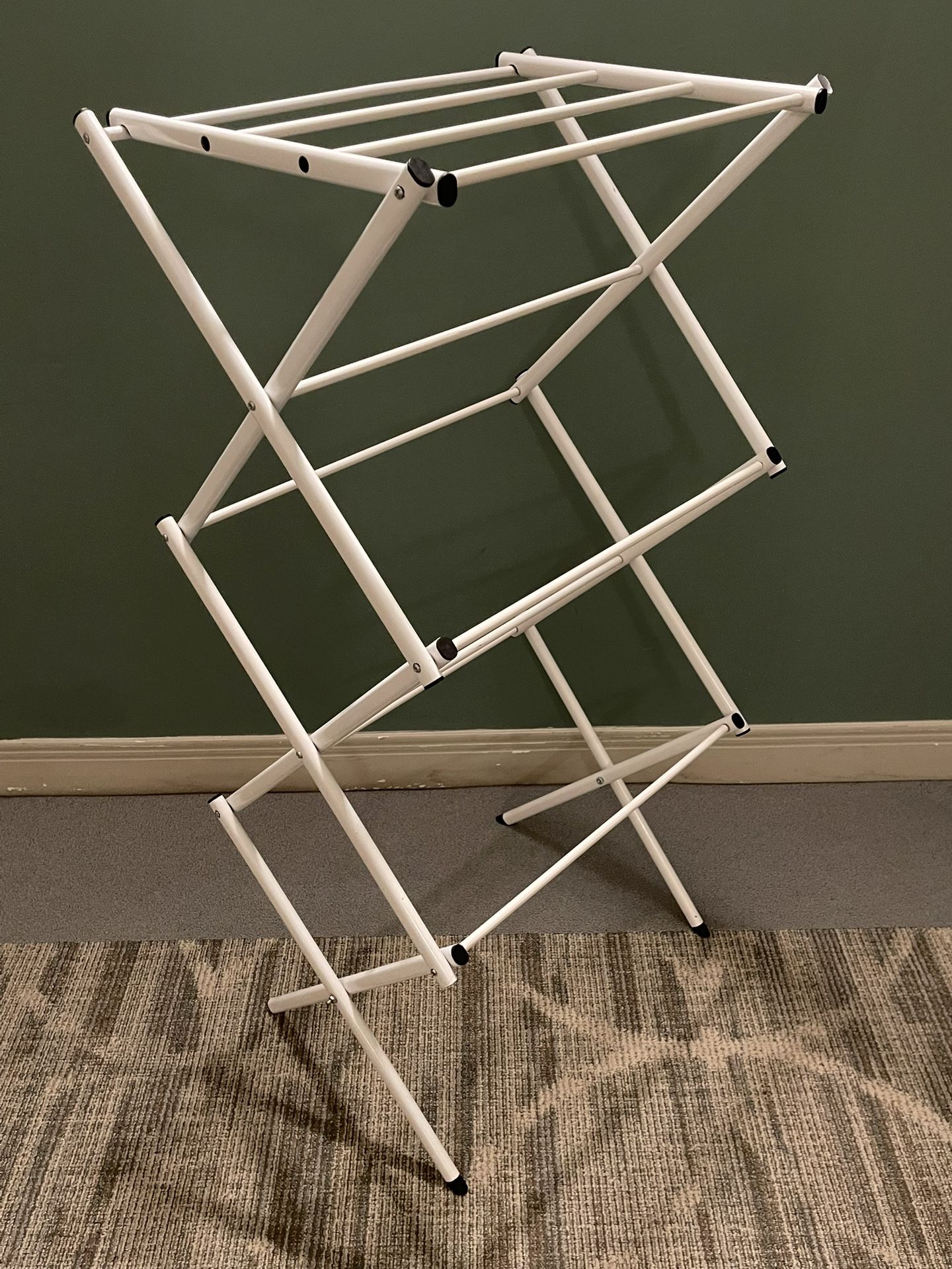 4-Level White-Coated Folding Steel Clothes Drying Rack - posted price is firm.