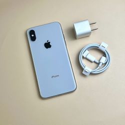 Apple iPhone X 64GB Unlocked 