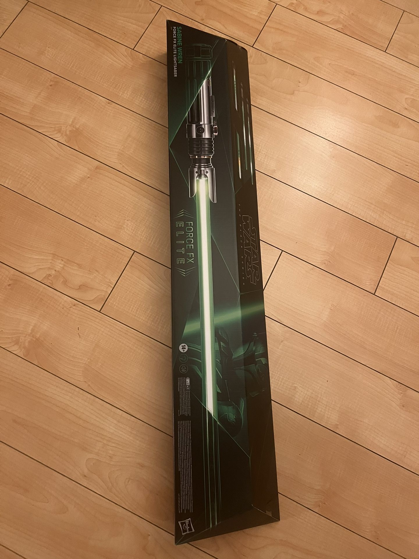 New STAR WARS The Black Series Sabine Wren Force FX Elite Electronic Lightsaber