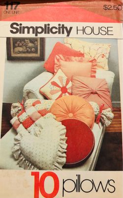 Vintage Simplicity House 117 Sewing Pattern for 10 Pillows