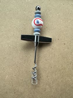 Wine opener