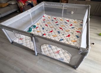 Extra-large grey mesh baby playpen