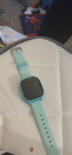 Kids Gizmo watch GPS tracker calling , texting , video calling