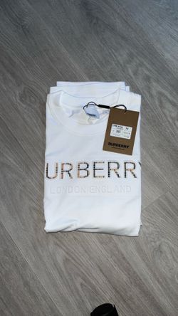 Brand new Burberry shirt size medium