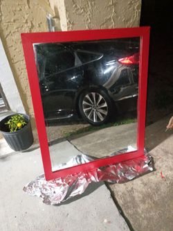 Red mirror