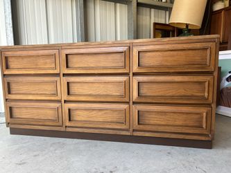 Mid-Century Modern 9-Drawer Dresser