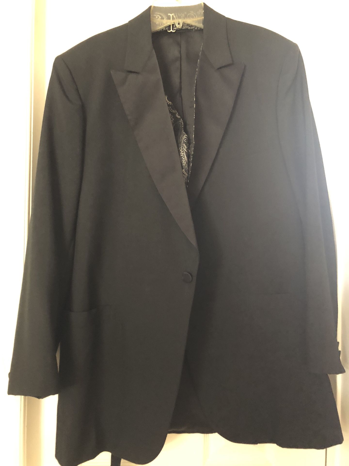 Men’s Black tuxedo jacket with Vest 