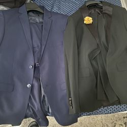 Suits With The Pands With Them Size Large