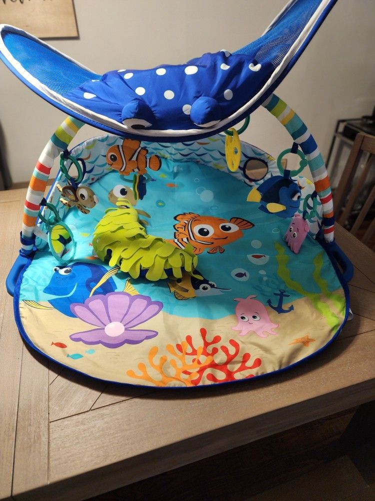 Finding Nemo Play Gym