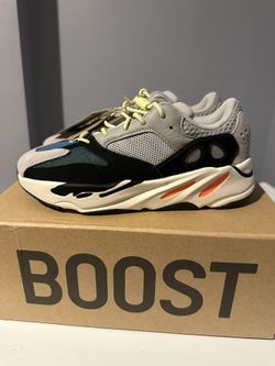 Yeezy wave runner Kids Sz 2.5