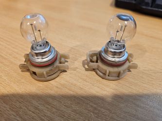 Fog light bulbs 5202 mint working condition
