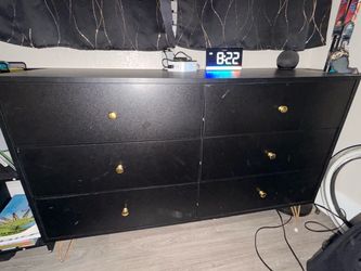 Black bedroom set LED full/Queen frame,