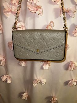 gently used authentic louis vuitton bag
