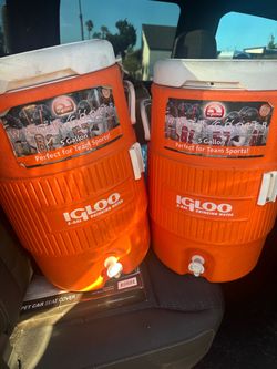 Igloo 5-Gallon Water Cooler – Set of 2