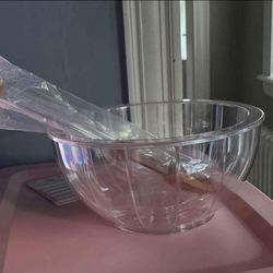 Bowl with Wooden Spoon/fork