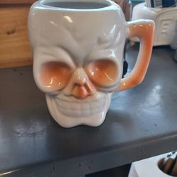 Tiki skull mug 