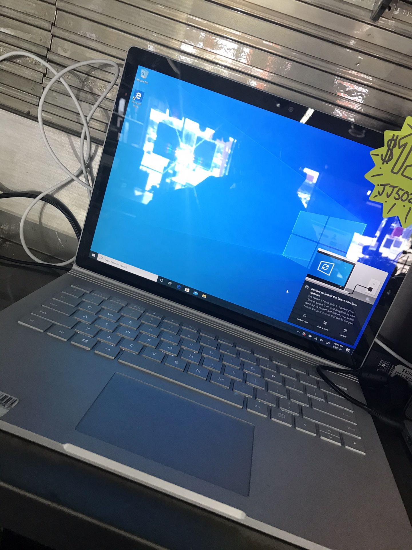 Microsoft Surface Book 2