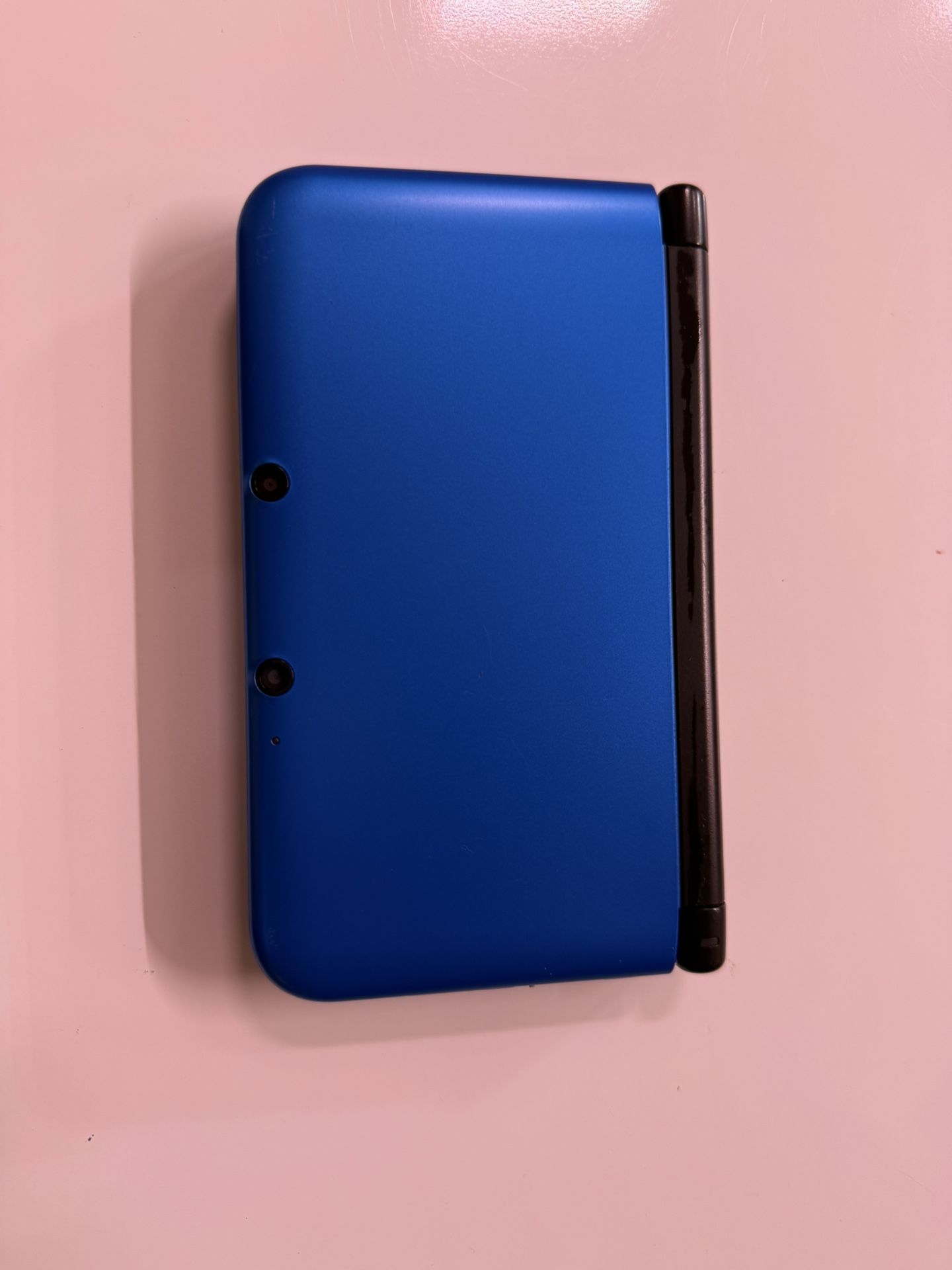 Nintendo 3DS XL Console - Blue with Pen, SD Card & Charger Great Condition Works