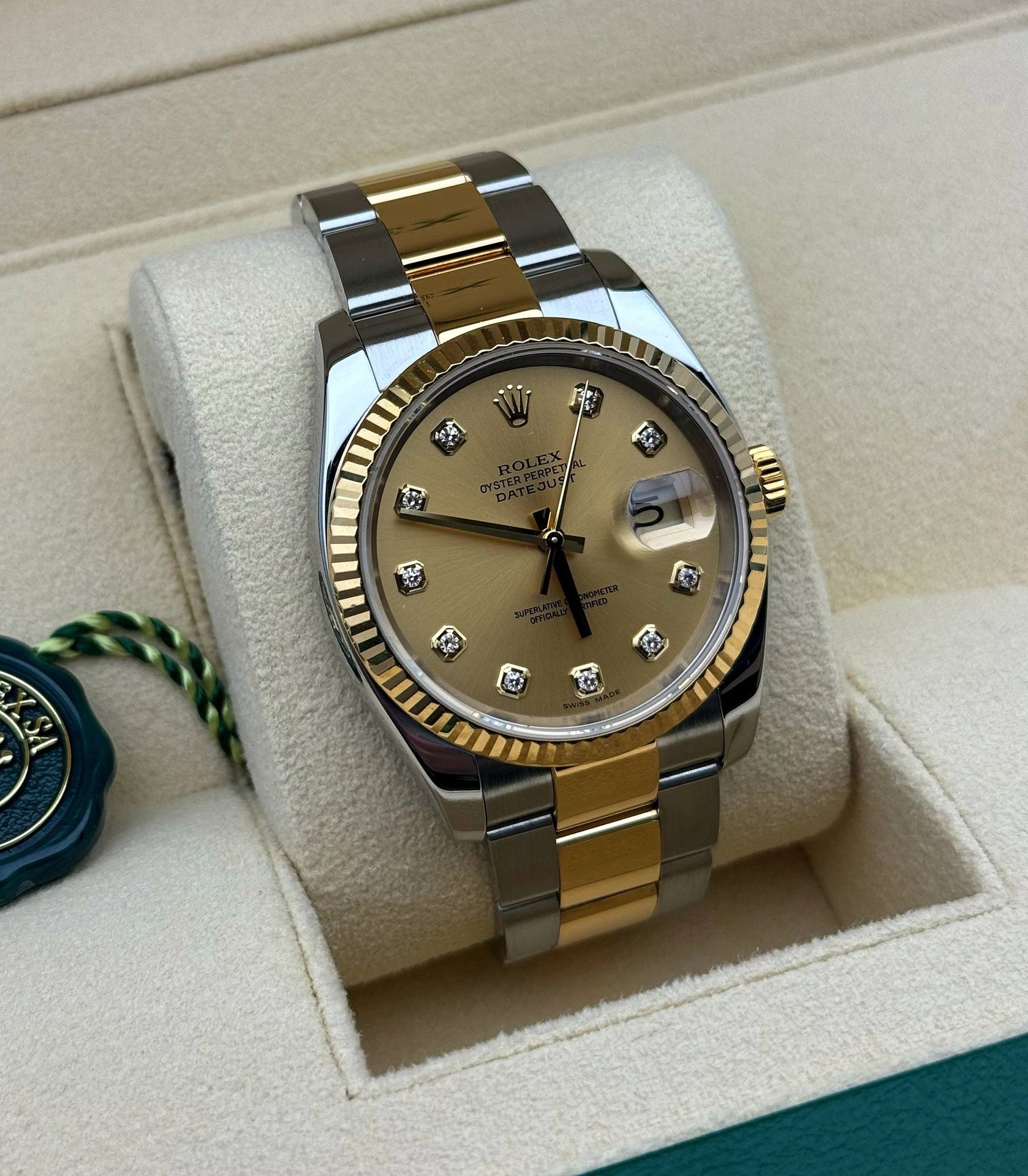 2005 Rolex Datejust 36mm 116233 champagne diamond dial two tone 18k yellow gold stainless steel oyster  fluted bezel Watch box booklets appraisal