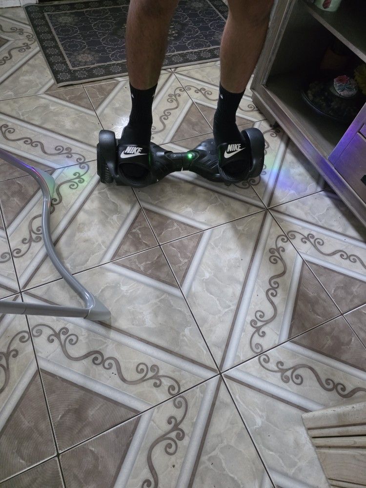 HOVER BOARD