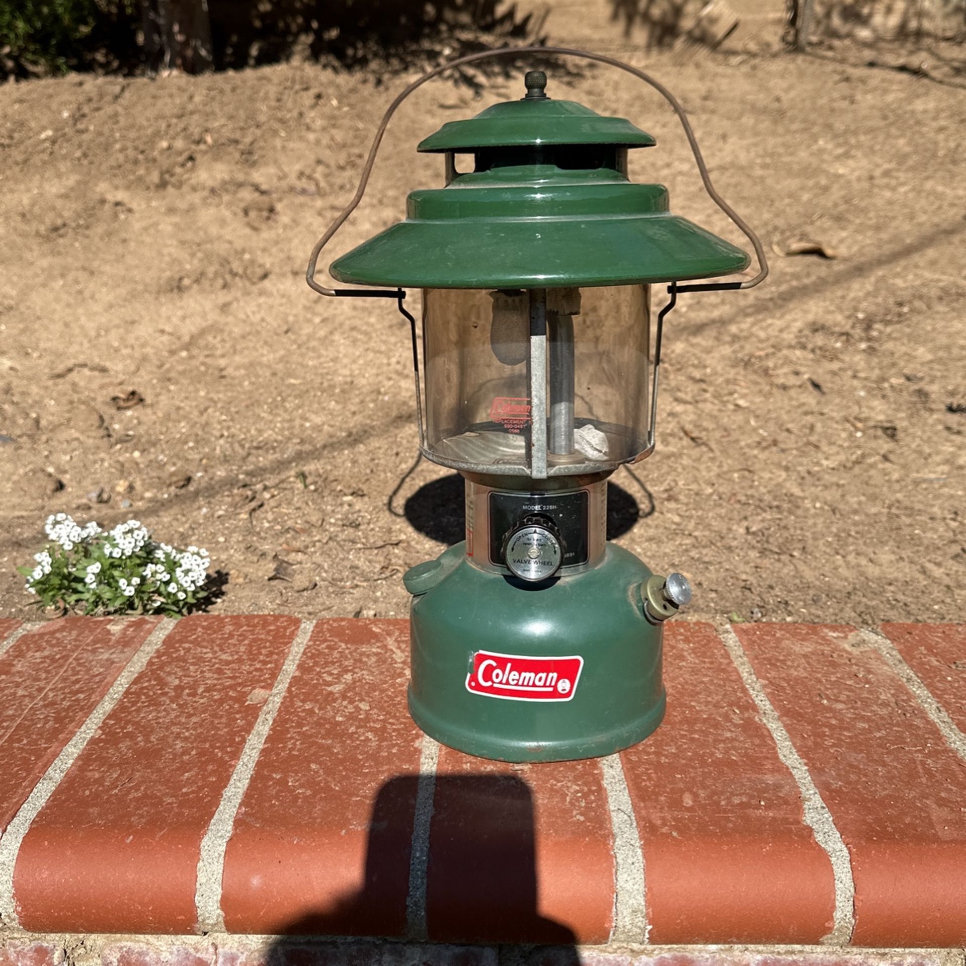 Vintage Coleman Lantern - Model 228H