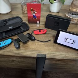🎮 Nintendo Switch Bundle – Ready to Play! 🚀