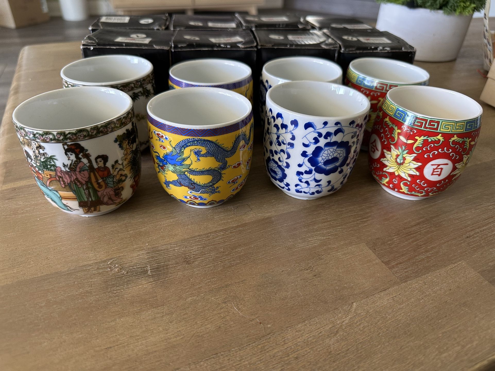 8 Vintage asian porcelain individual tea cups