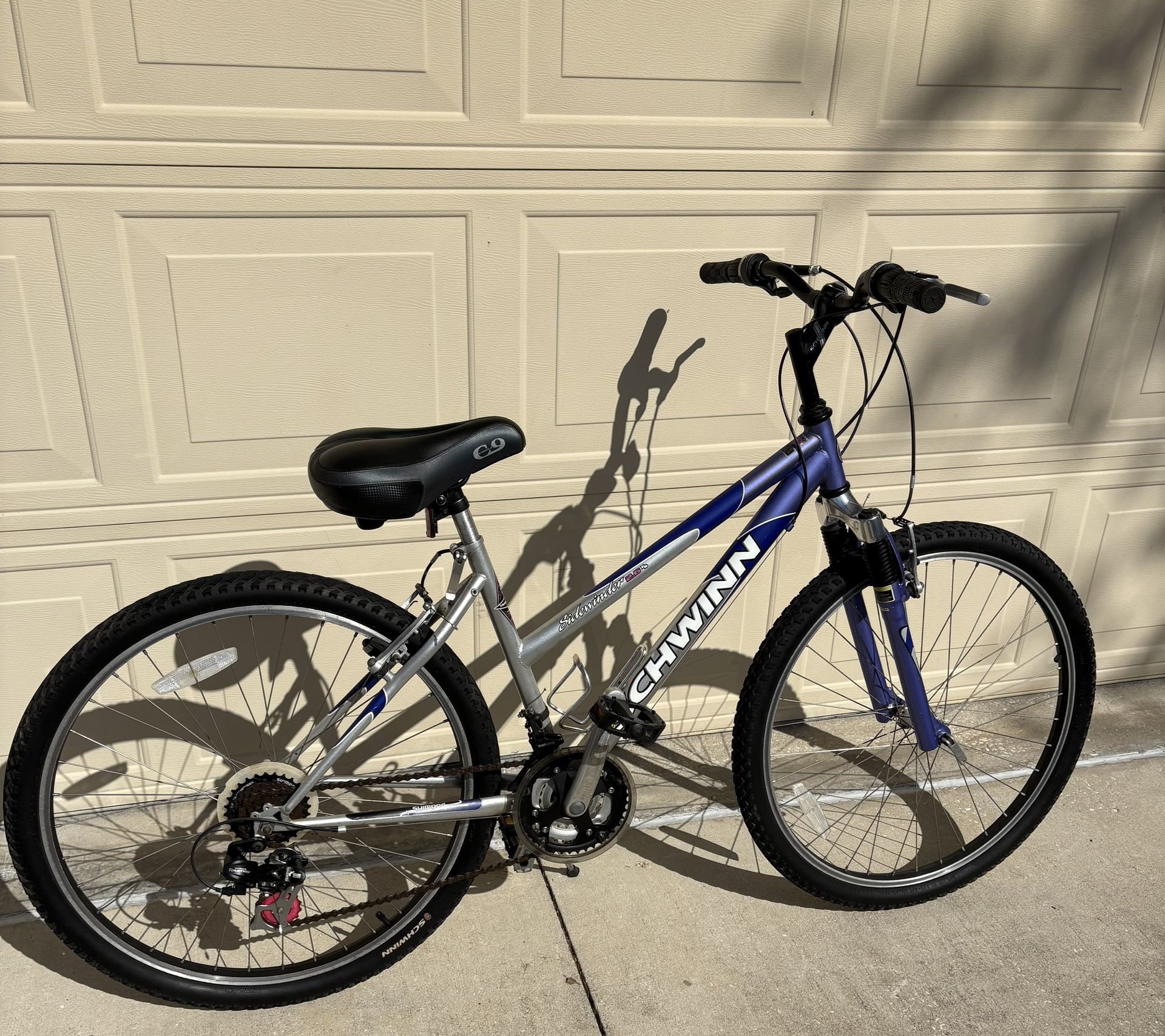 Schwinn Sidewinder 2.6 FS 21 Speed 26 “ Tires Women’s Mountain Bike Purple/Silver