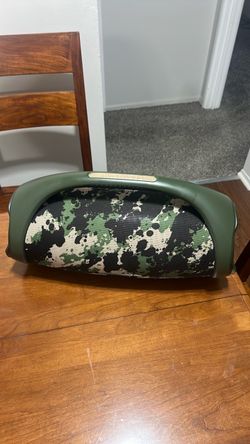 JBL Boombox 2