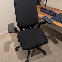 Steelcase Gesture Office Chair