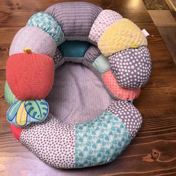 Infantino 2 In 1 Tummy Time And Seated Support 