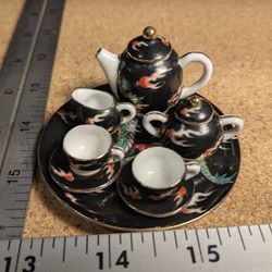 Vintage miniature chinaware from "Occupied Japan"