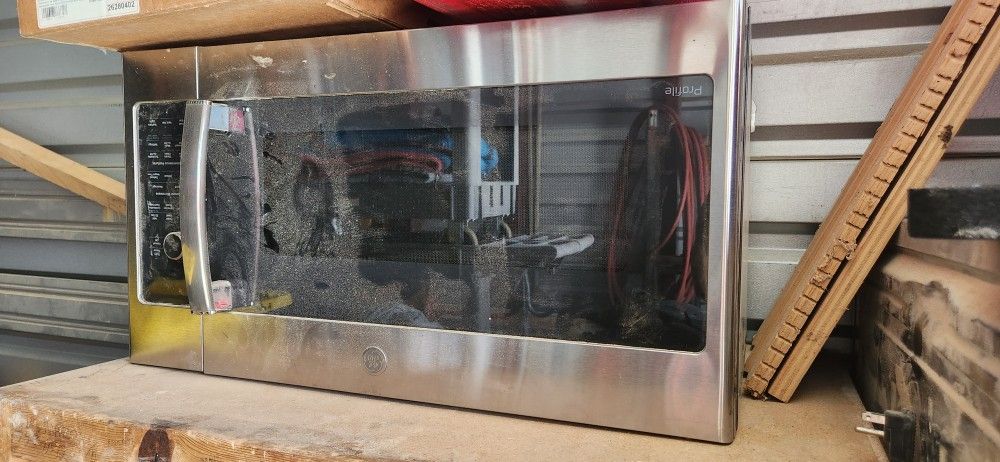 Microwave