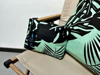 SPLASH-PROOF Beach Bags ! CLUTCH Green/Black ONLY