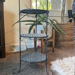 Black Wicker Plant Stand 