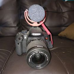 Canon EOS Rebel T5i camera with RODE microphone