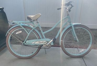 Huffy Baby Blue Cruiser