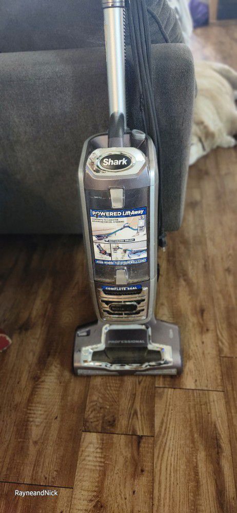 Sharp Vacuum Cleaner 