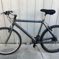 Cannondale Hybrid Bicycle