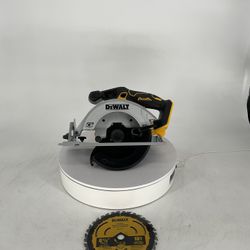 DEWALT 20V MAX Cordless Brushless 6-1/2 in. Sidewinder Style Circular Saw (Tool Only)