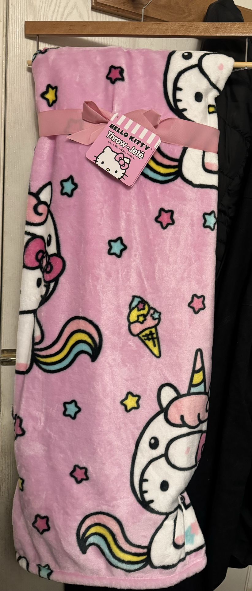 Hello Kitty Blanket